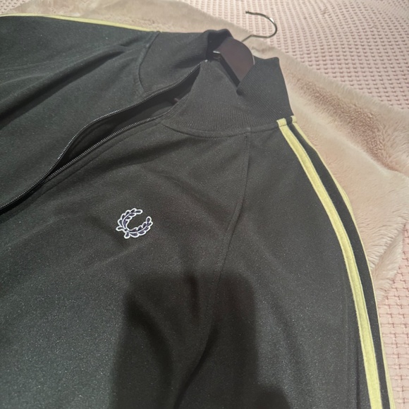 Fred Perry zip up - Picture 4 of 4